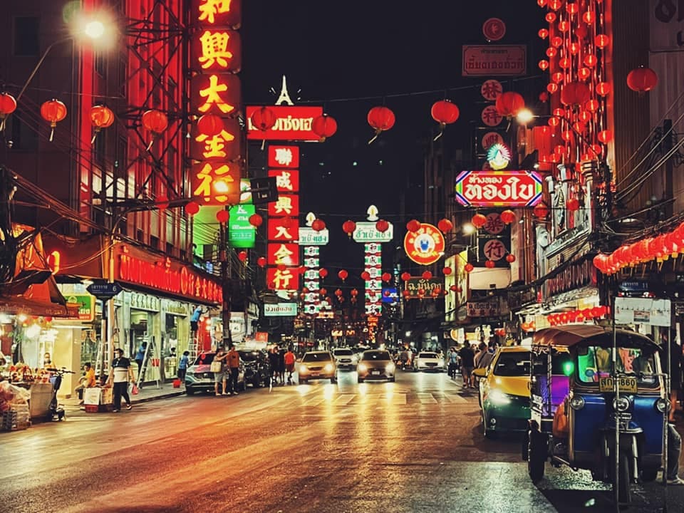 Yaowarat Road, Samphanthawong, Bangkok - Image 1