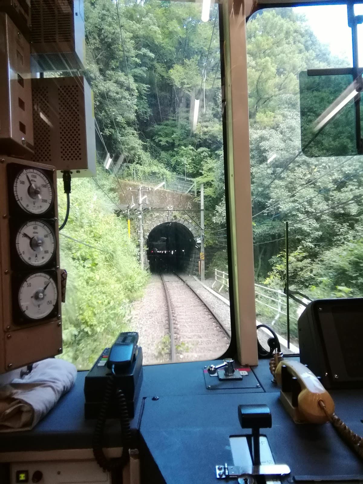 Hakone Tozan Railway - Image 1