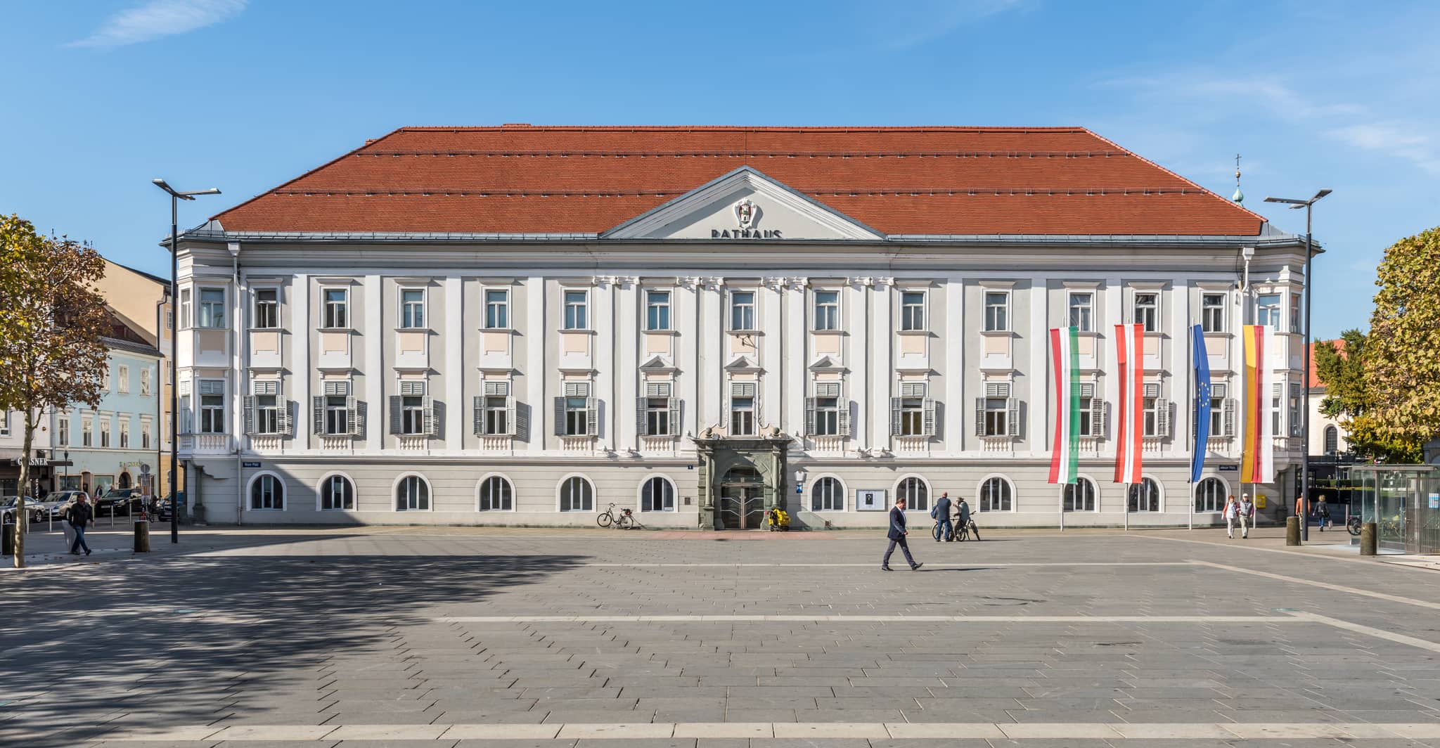Neuer Platz Architecture
