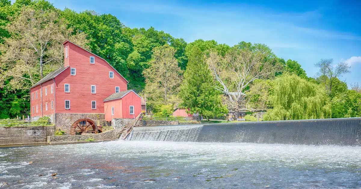 Village Green & Lake