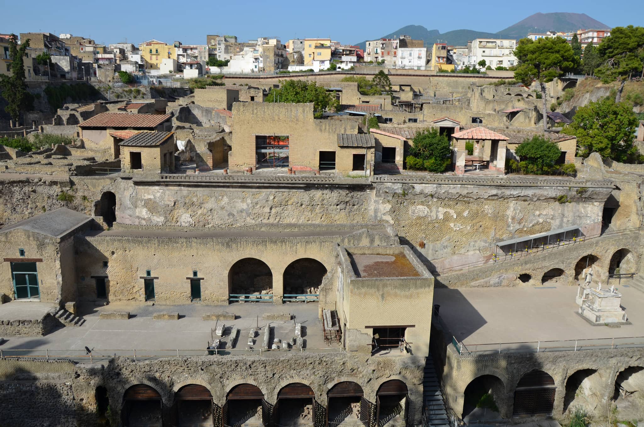 The Virtual Archaeological Museum (MAV)