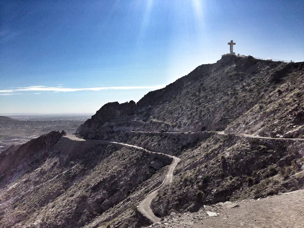 Panoramic Border Views