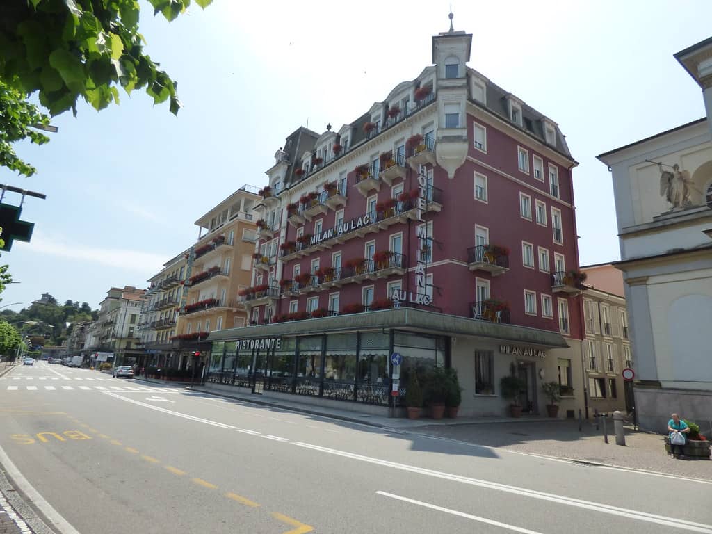 Isola's Culinary Scene