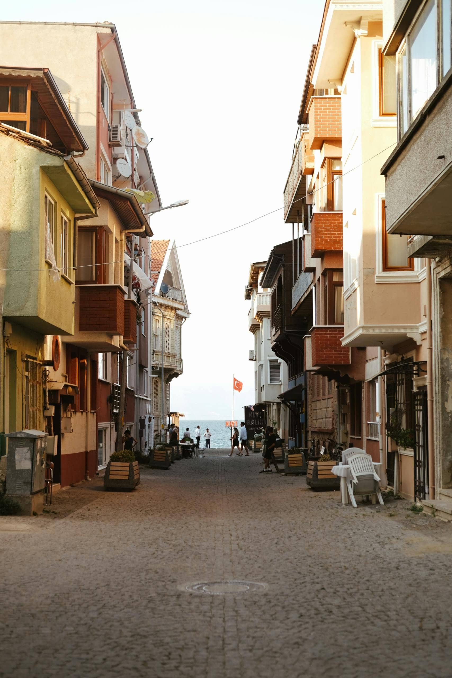 Charming Harbour Cafes