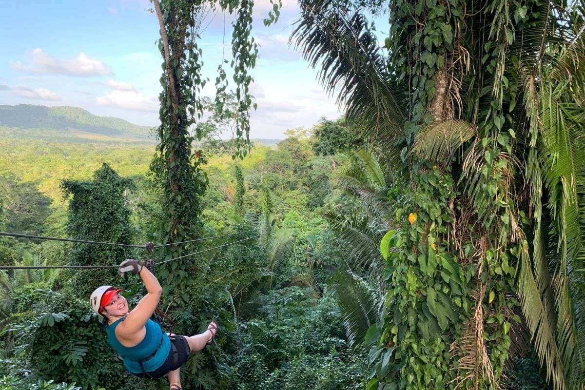 Parque Belén's Green Oasis