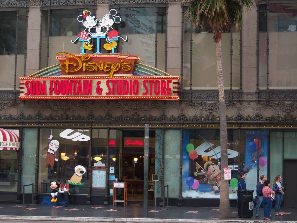 The El Capitan Soda Fountain