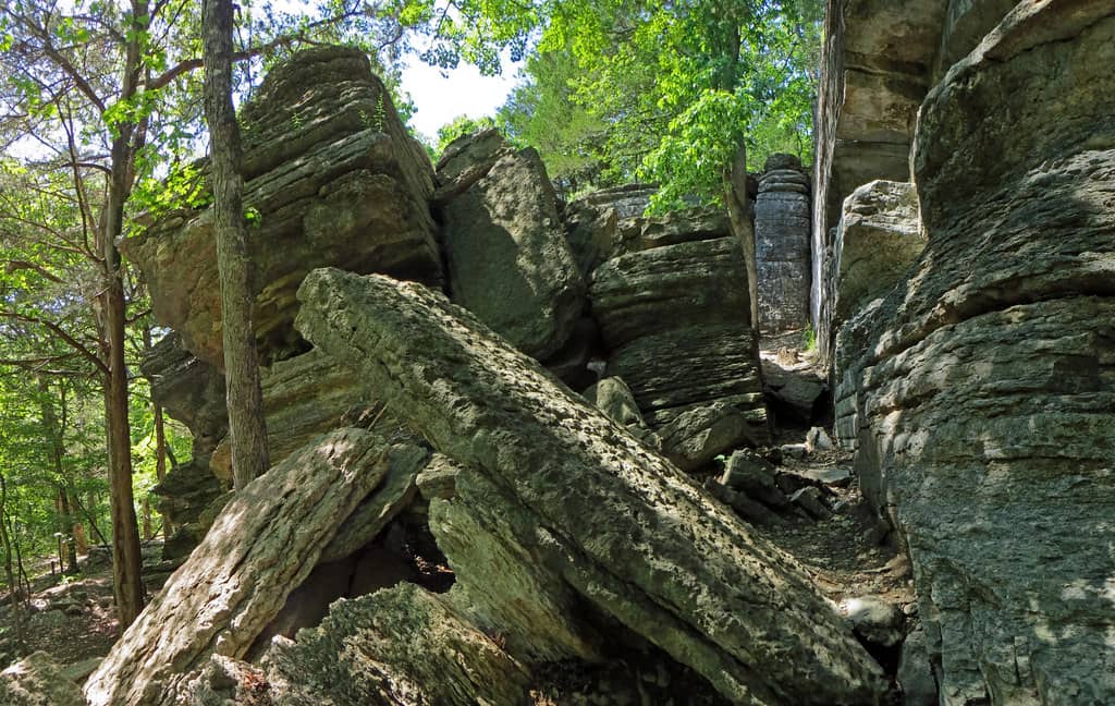 Devil's Kitchen Trail