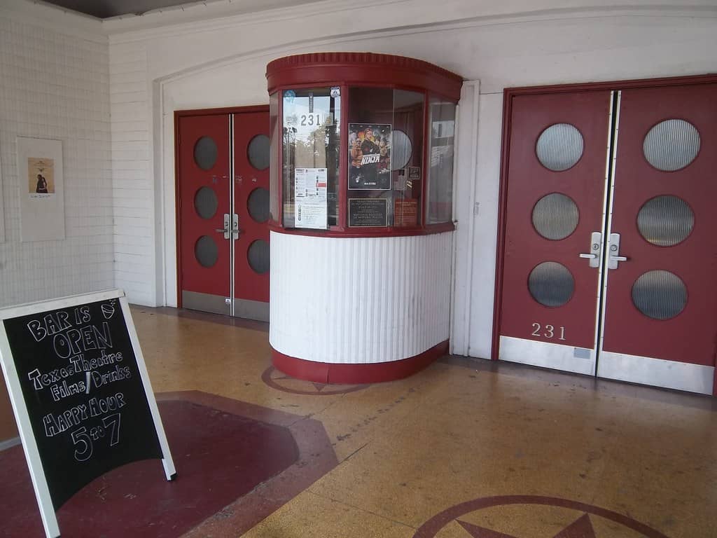 The Full-Service Bar