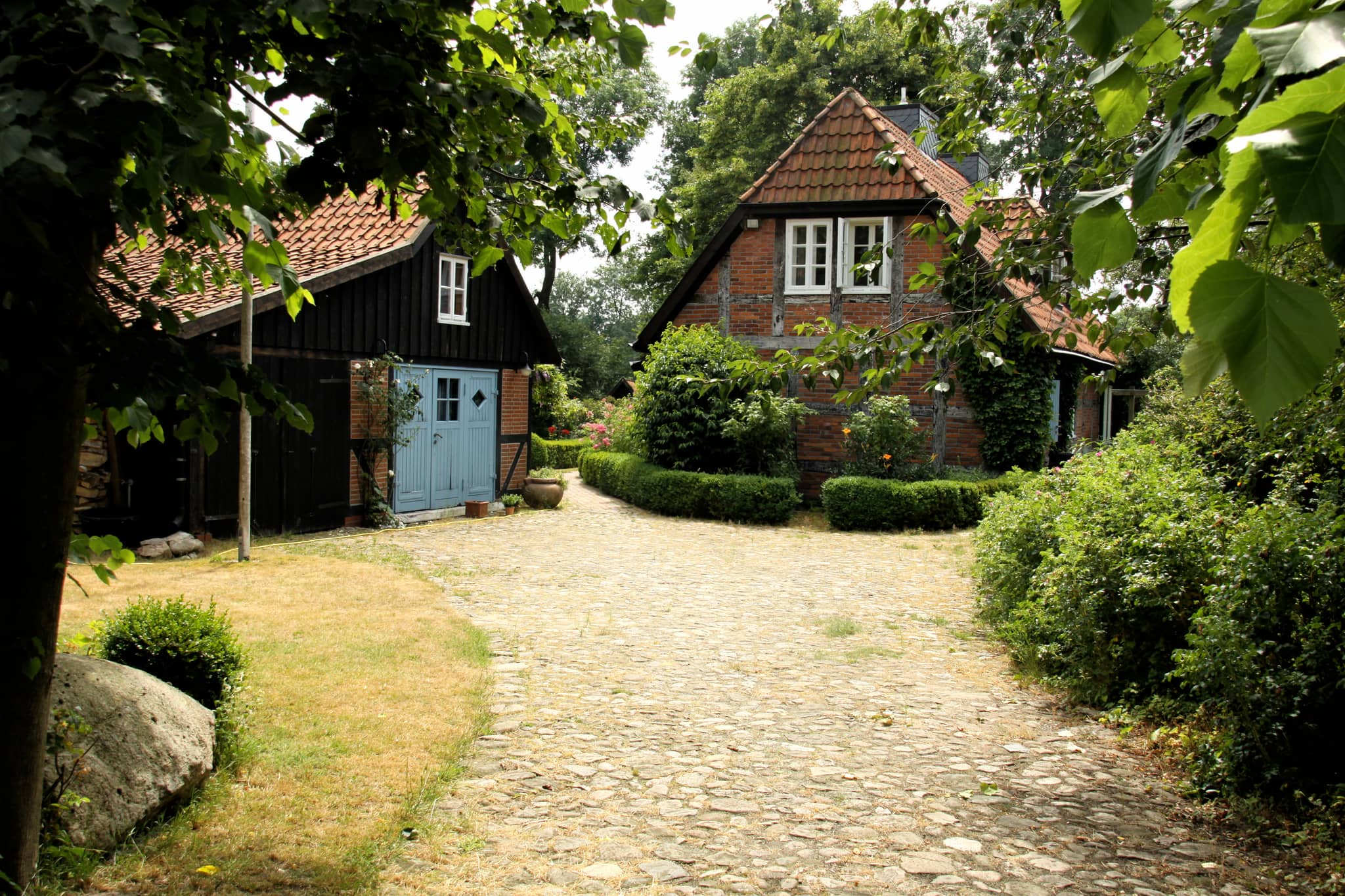 Picturesque Reetdach Houses