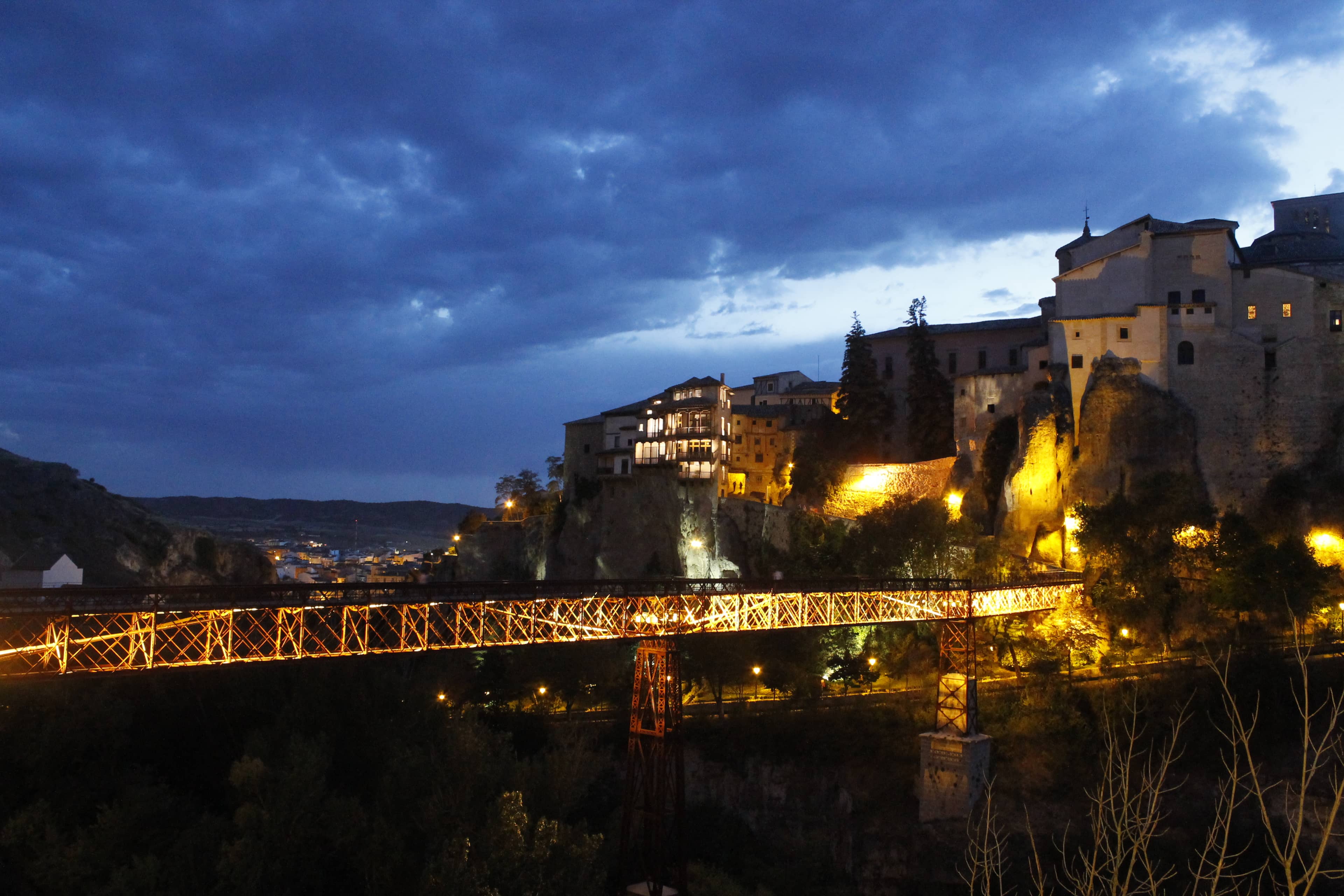 Casas Colgadas Views