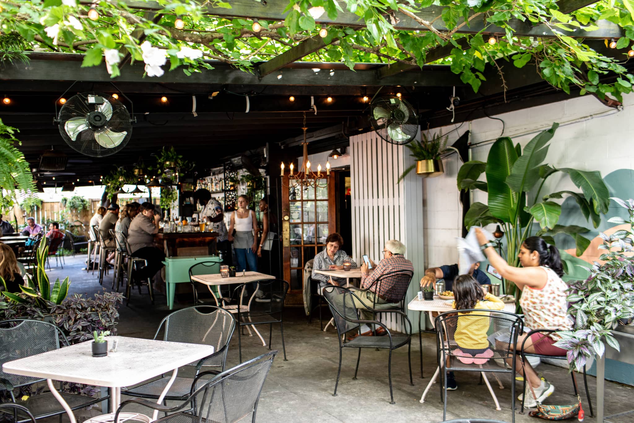 Beverly Street Shops & Restaurants