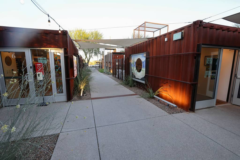 Local Eateries & Bars