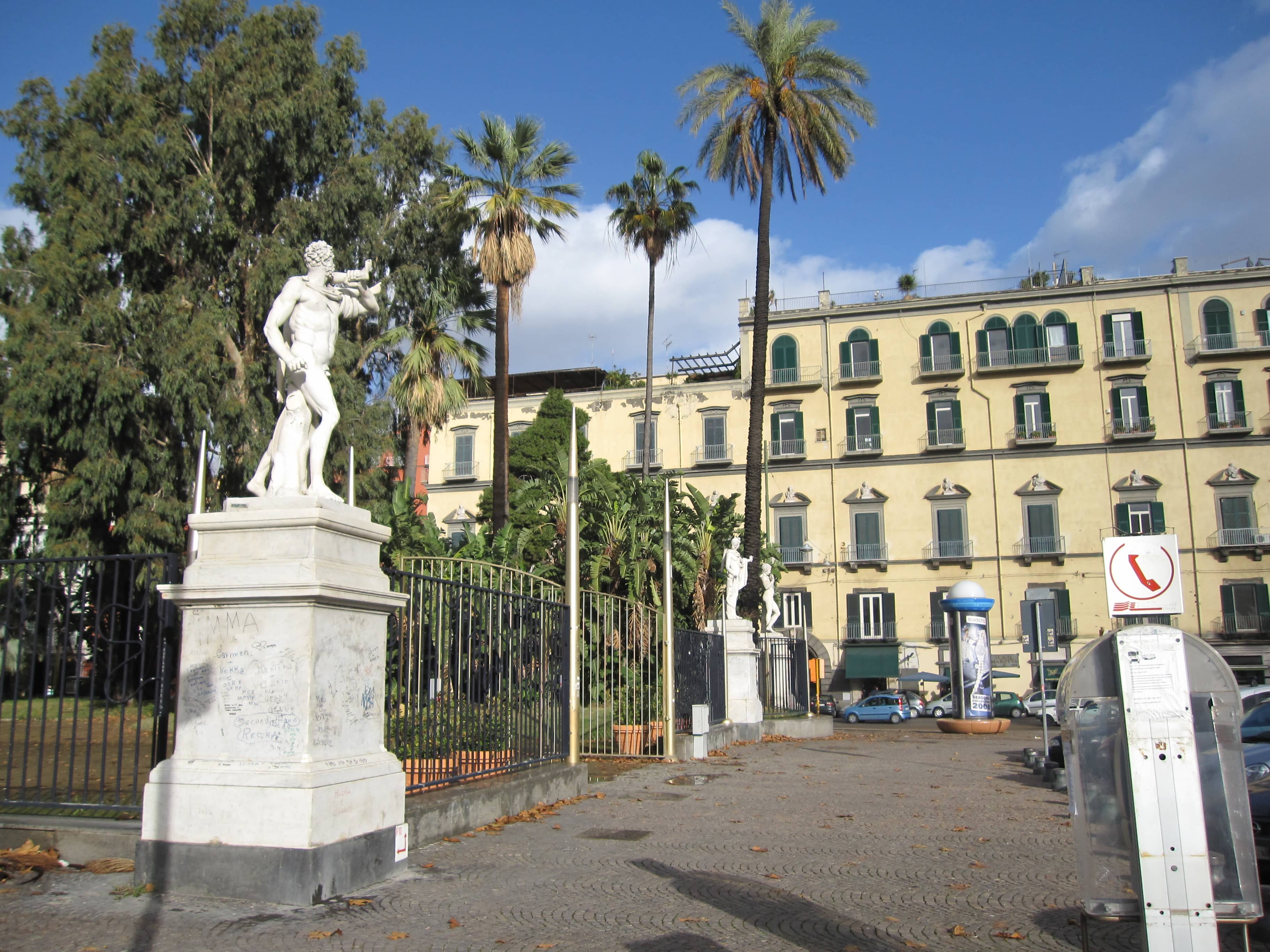 Historical Monuments & Fountains