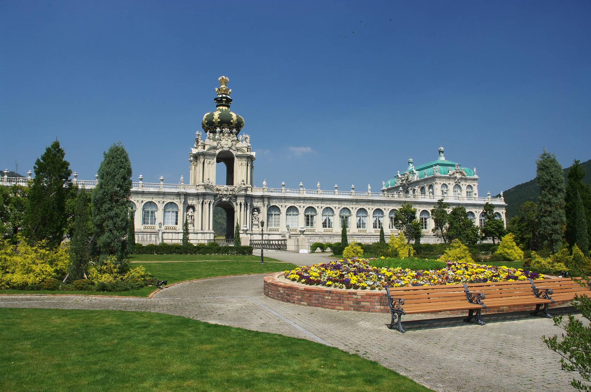The Courtyards and Gardens