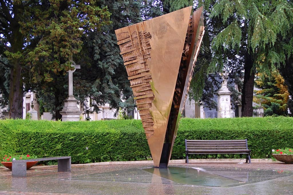 Fellini's Rimini Connection