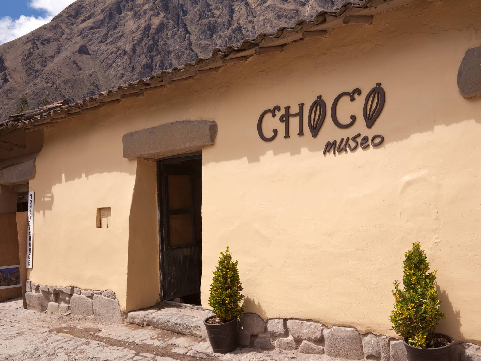 Historical Chocolate Displays