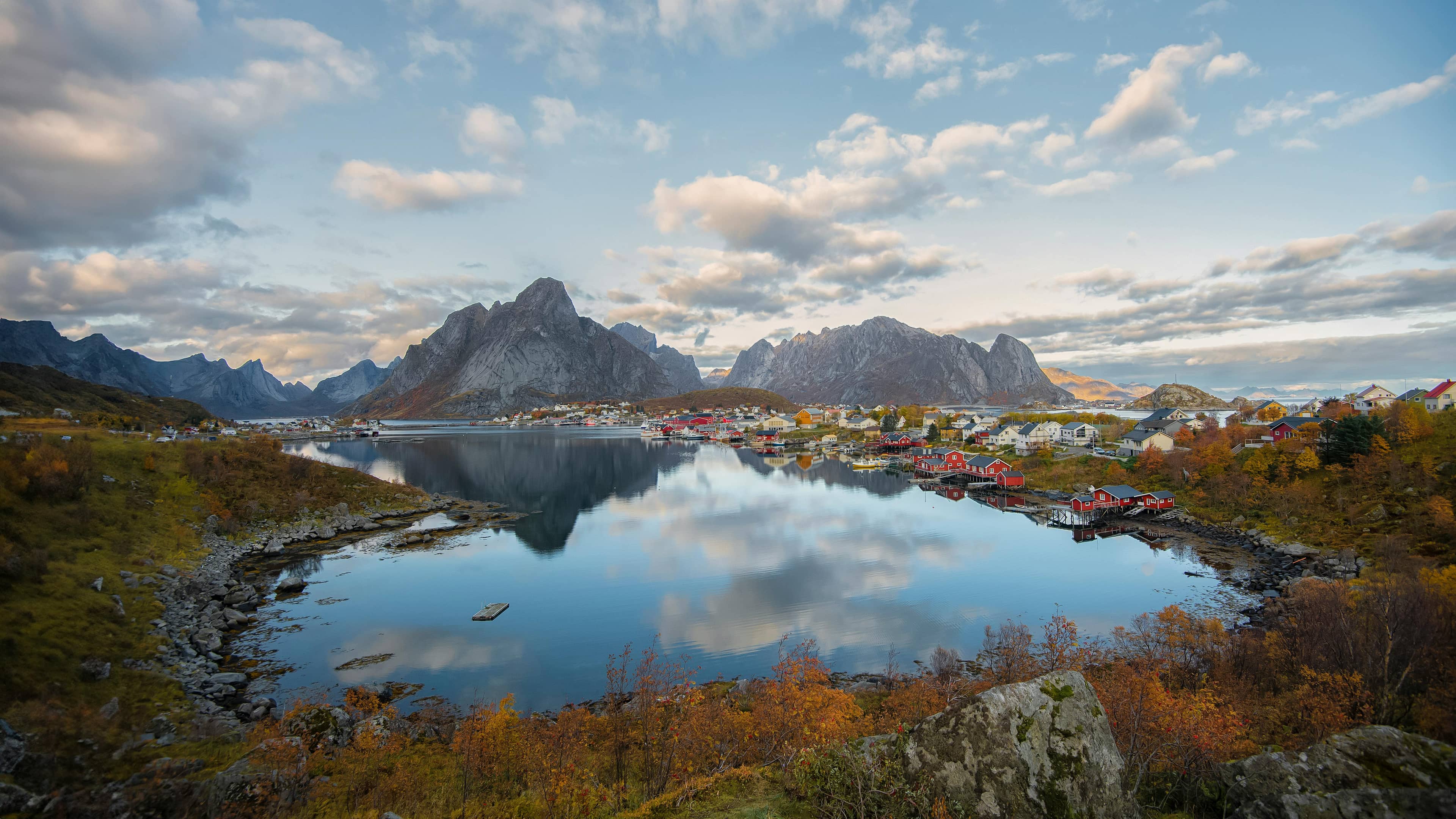 Picture-Perfect Reine Village
