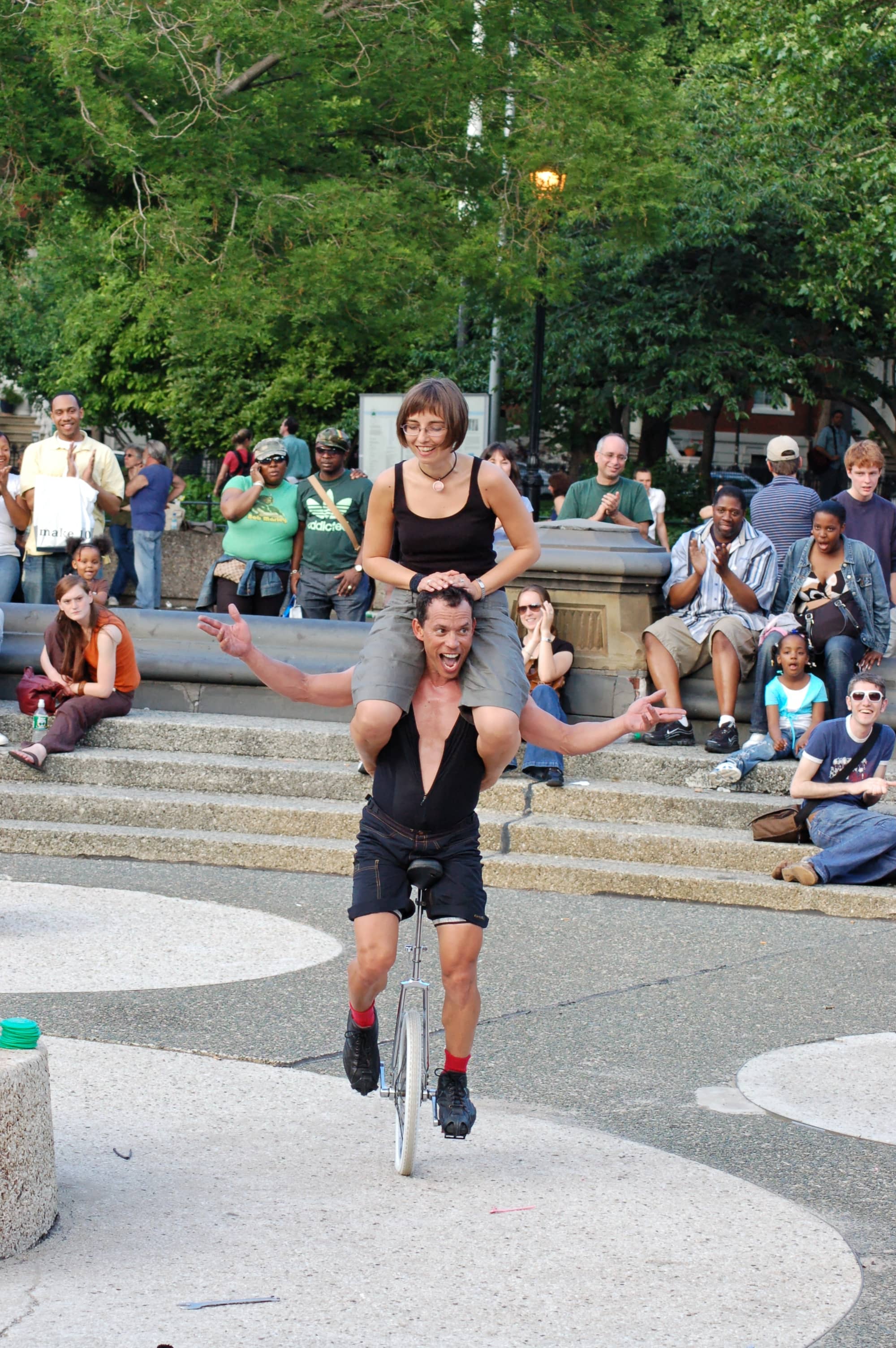 Street Performers & Artists