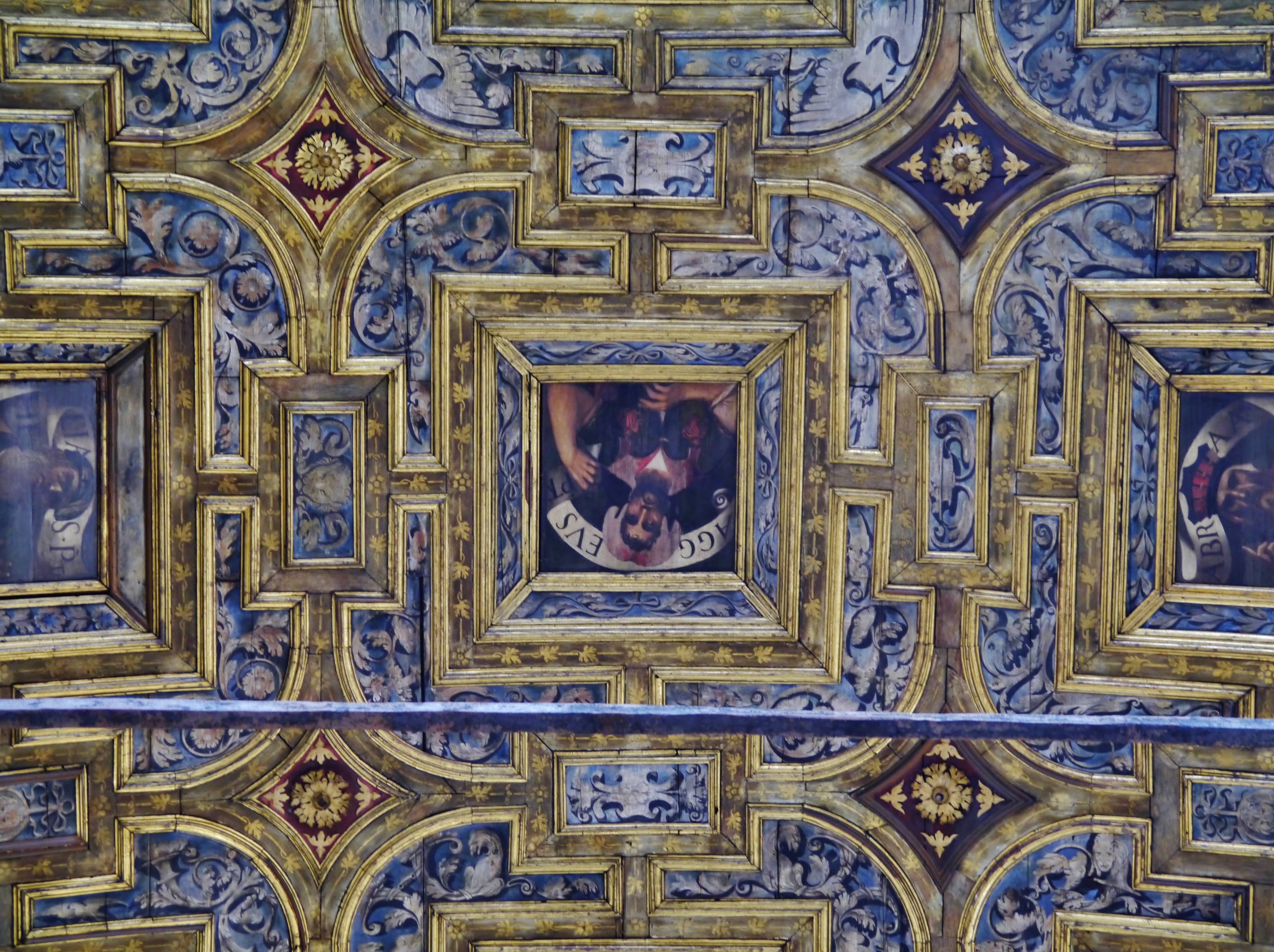 Gilded Barrel-Vaulted Ceiling