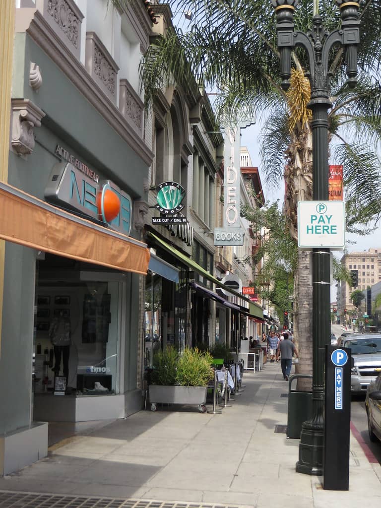 Colorado Boulevard Shopping