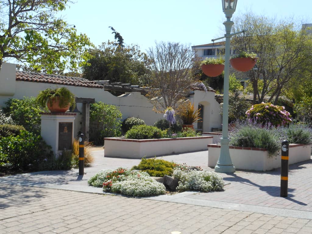 Pacific House Museum