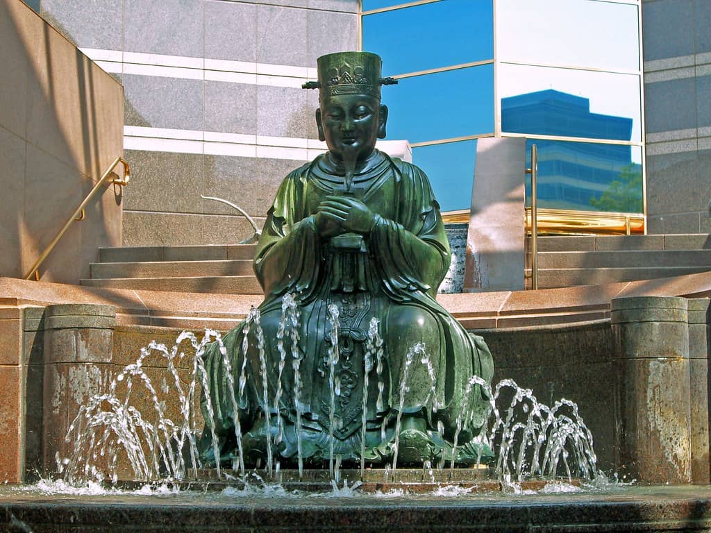 Elegant Asian Art Collection