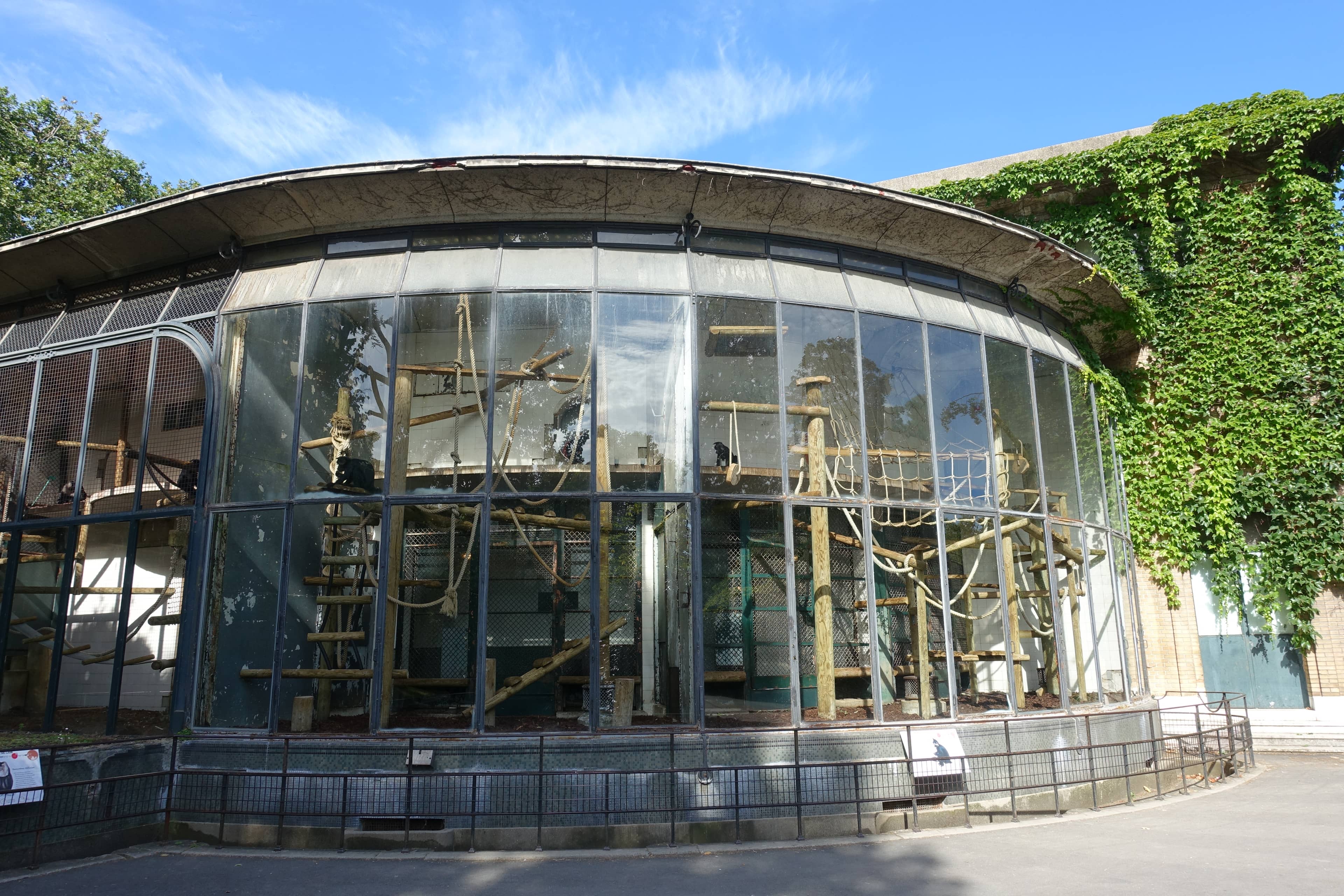 Menagerie, the historic zoo