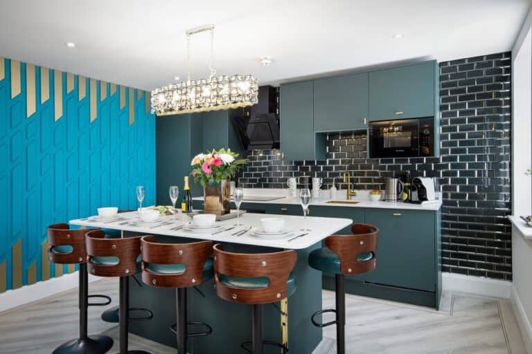 Themed Dining & Events