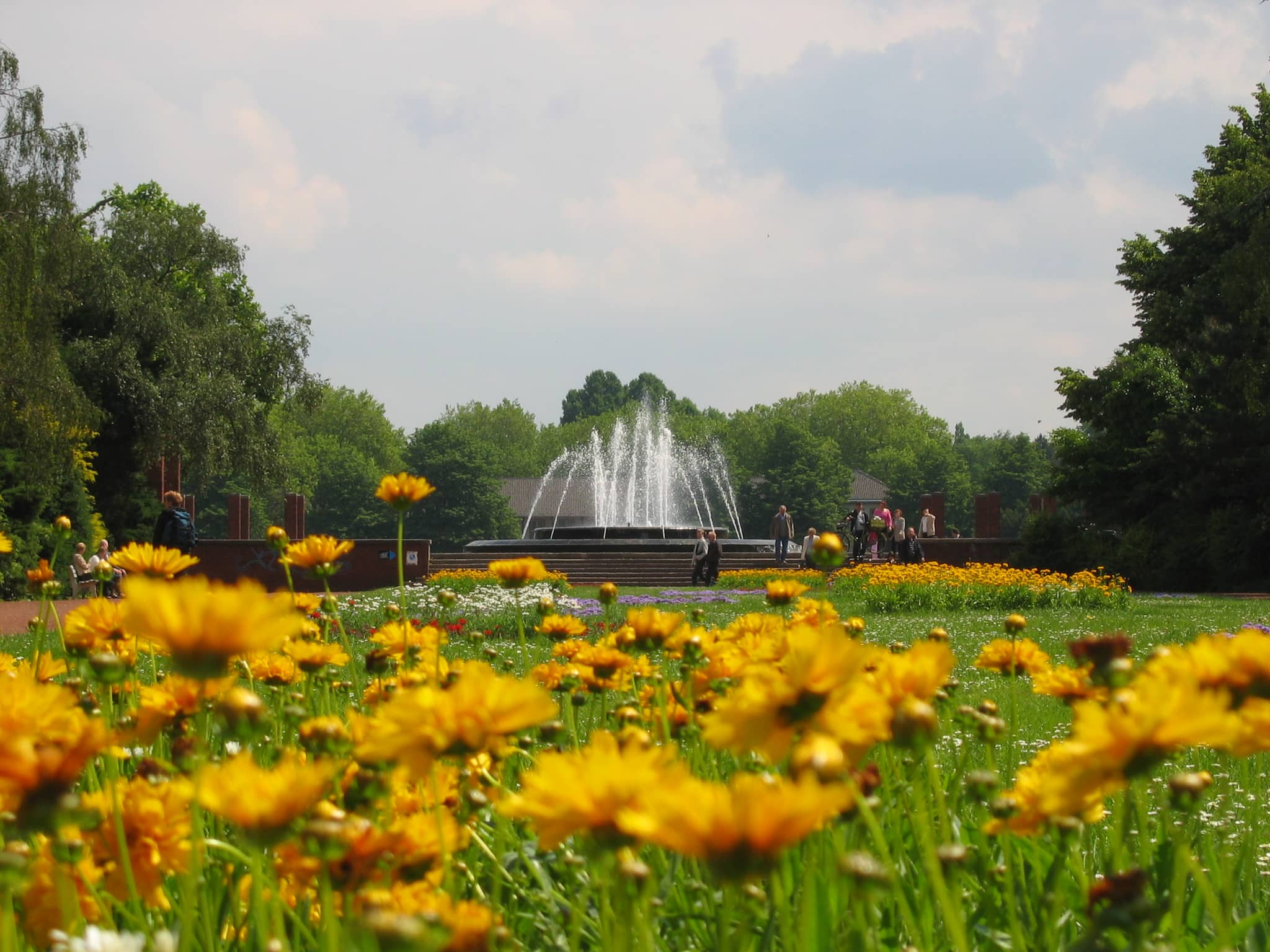 Fountains and Themed Gardens