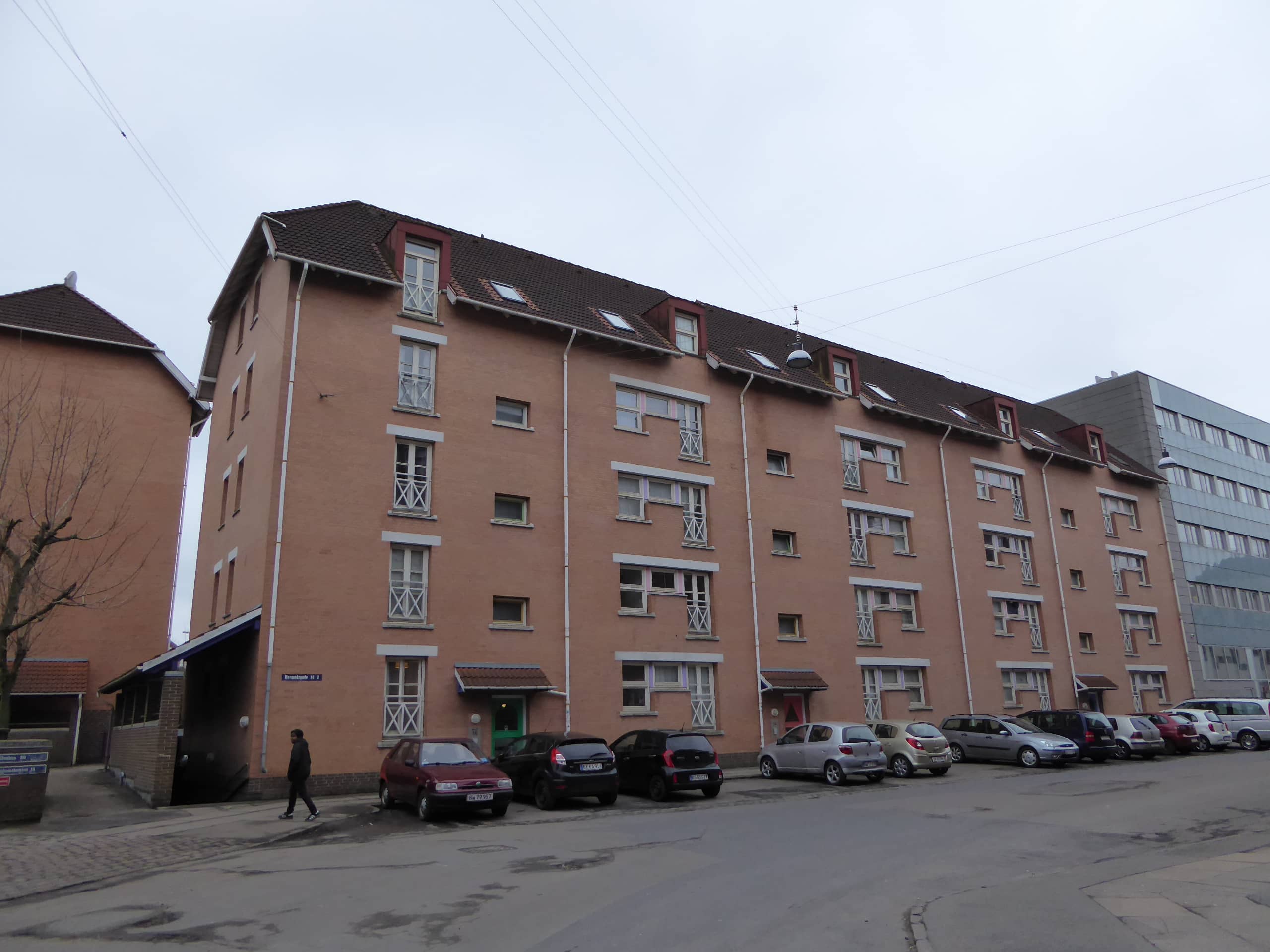 Secrets Off the Main Path