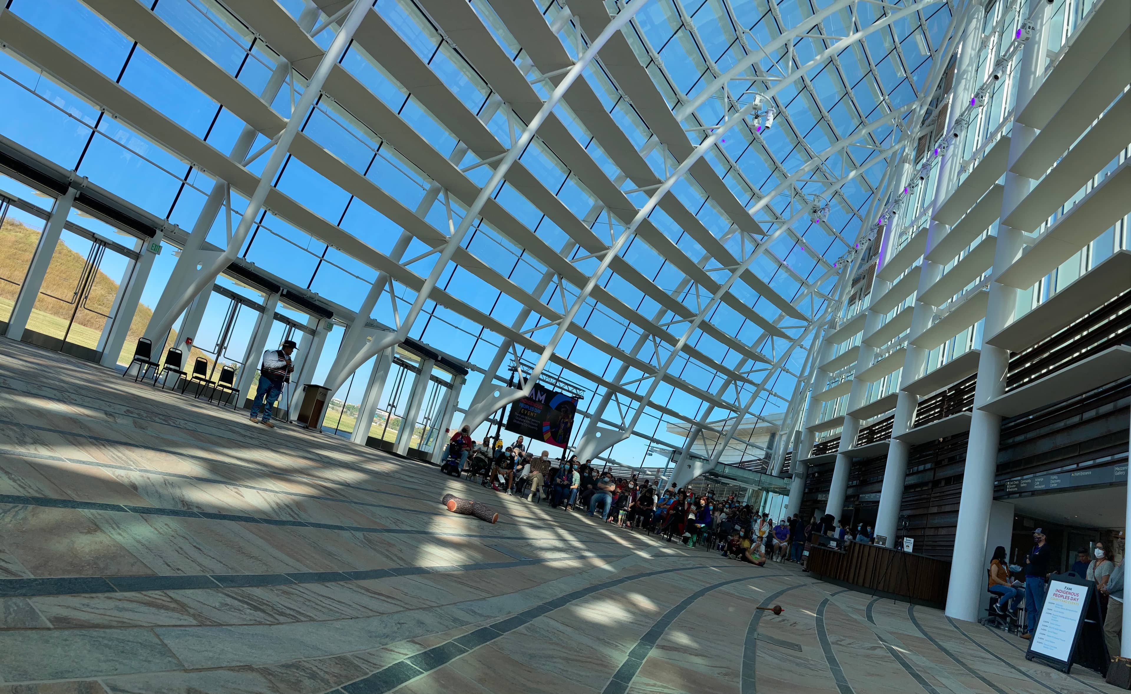 FAMily Discovery Center