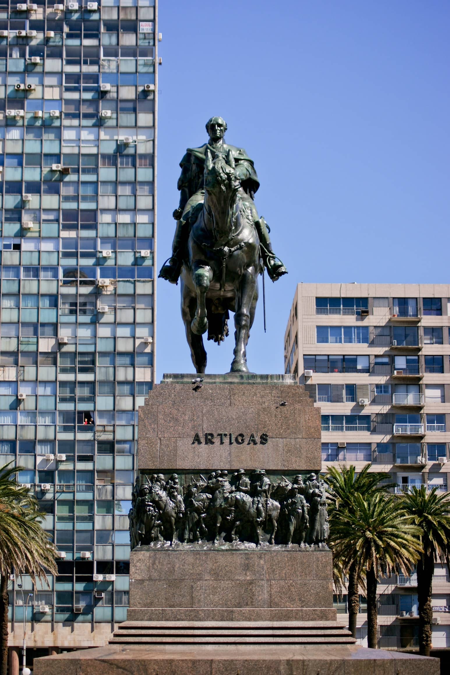 Tomb of General Artigas