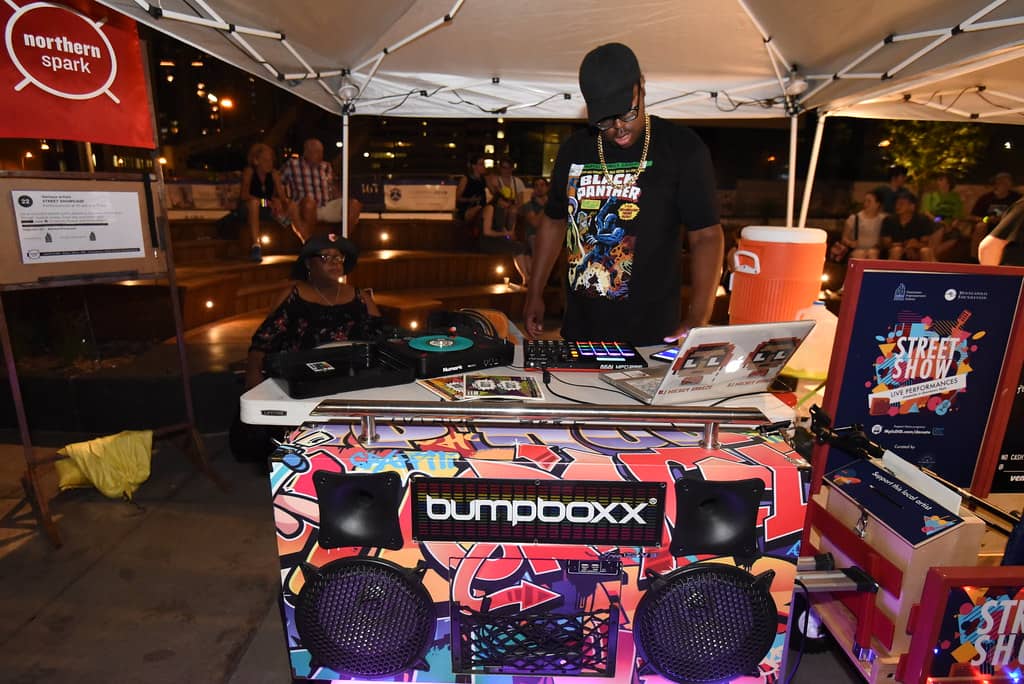 Diverse Live Performances