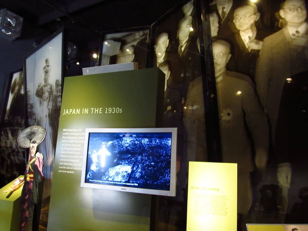 Pearl Harbor Visitor Center Exhibits