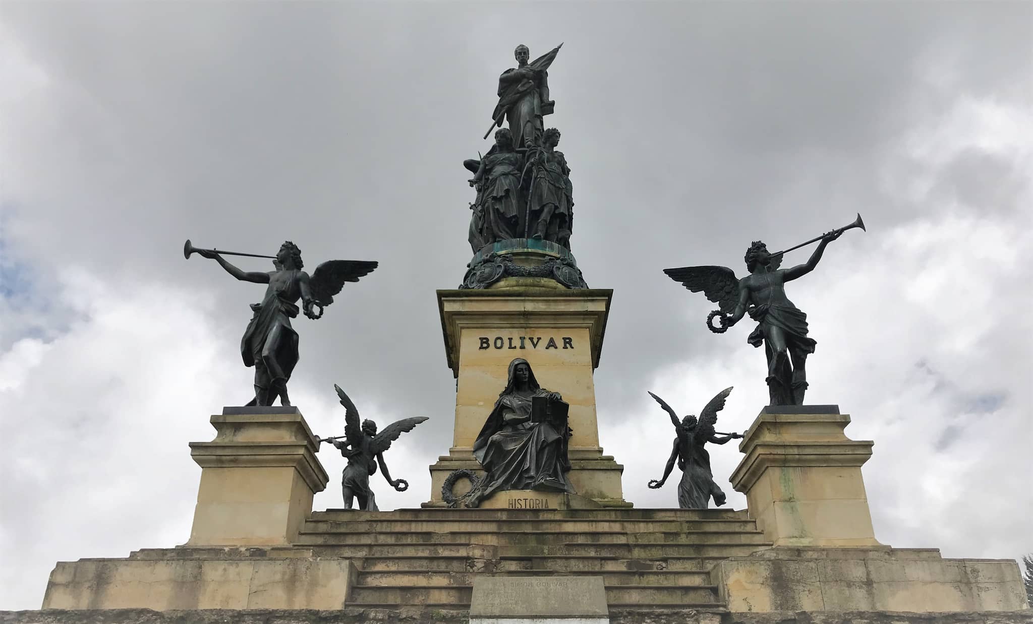 Monument to Heroes