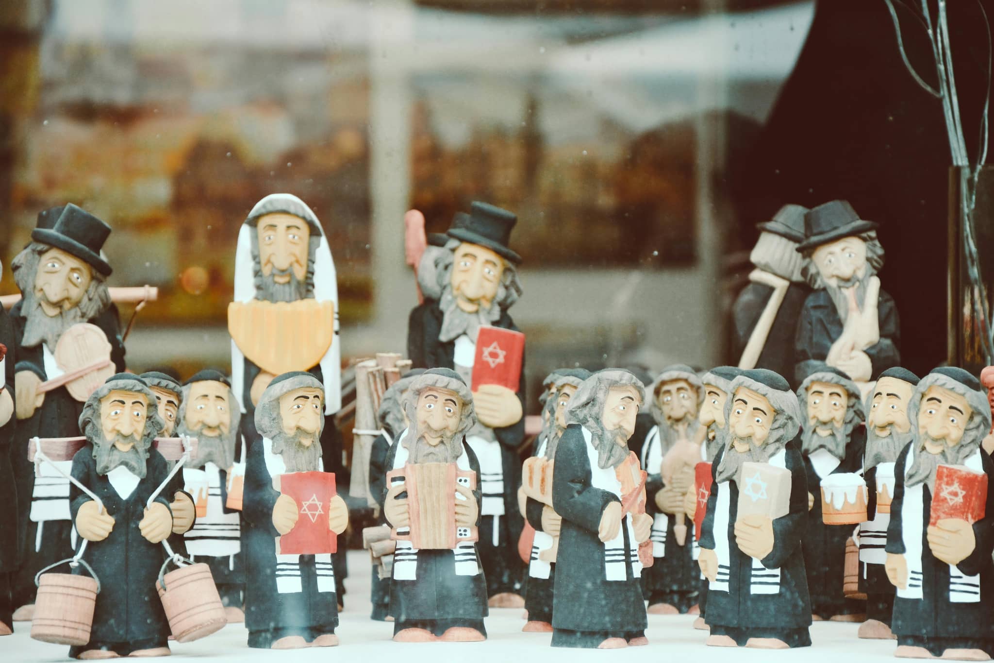 Souvenir Hunting