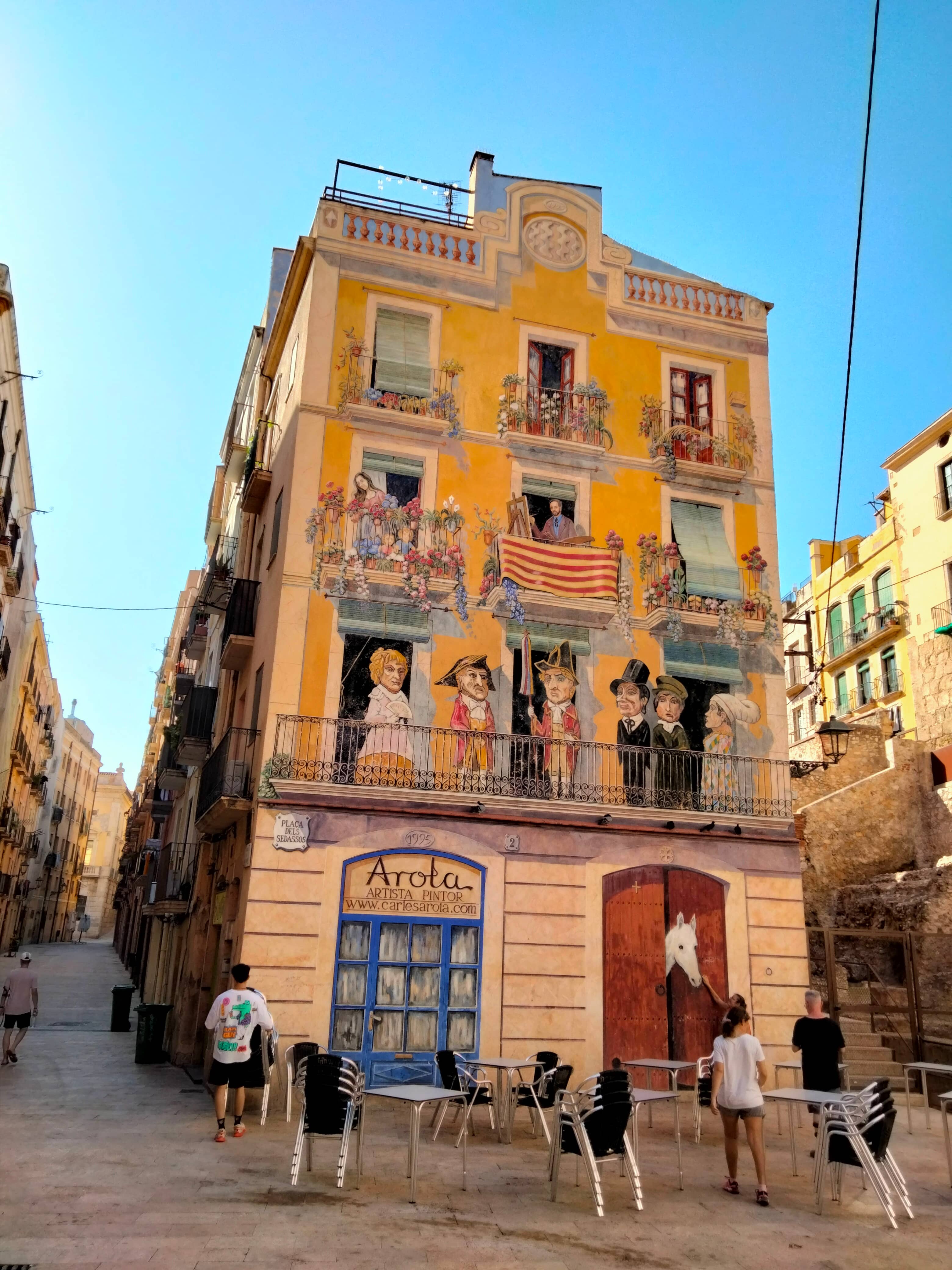 Placa Dels Sedassos Building