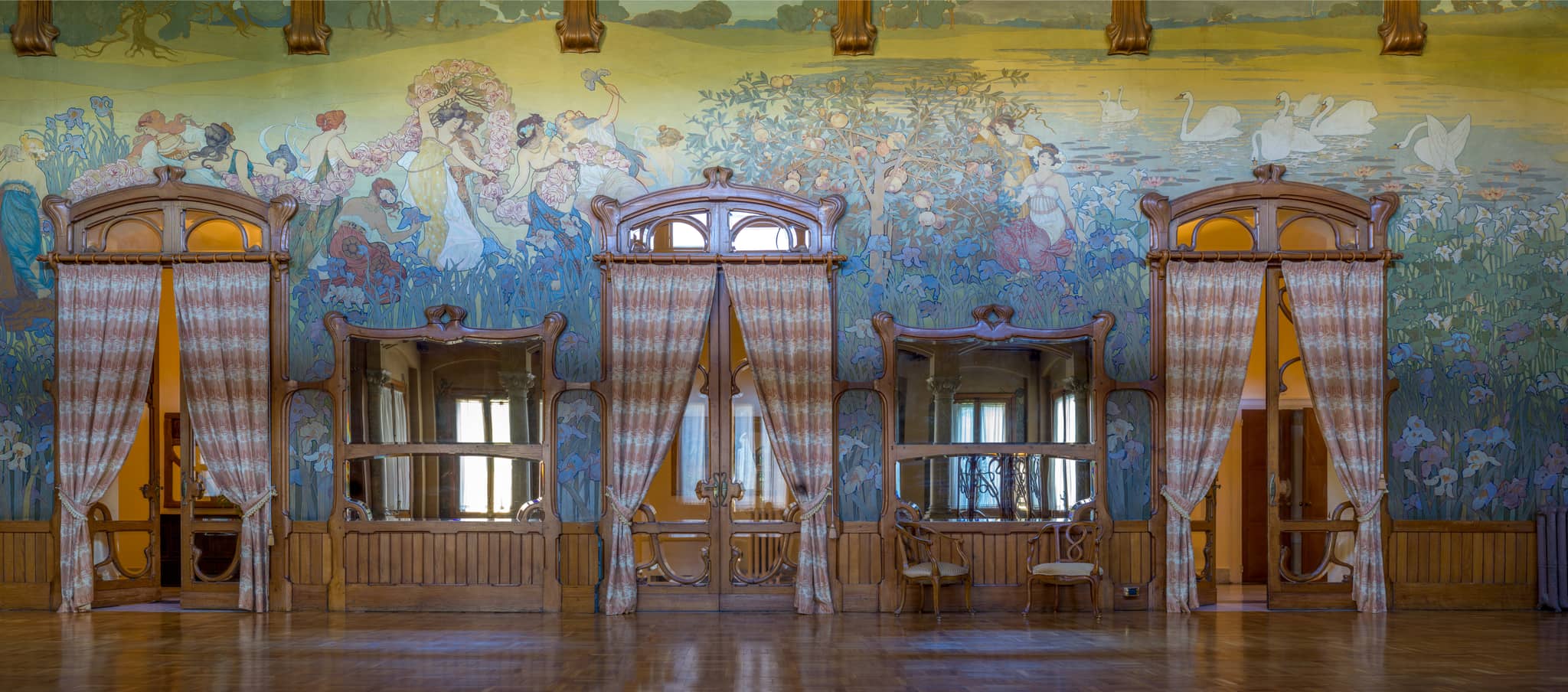Art in Historic Context