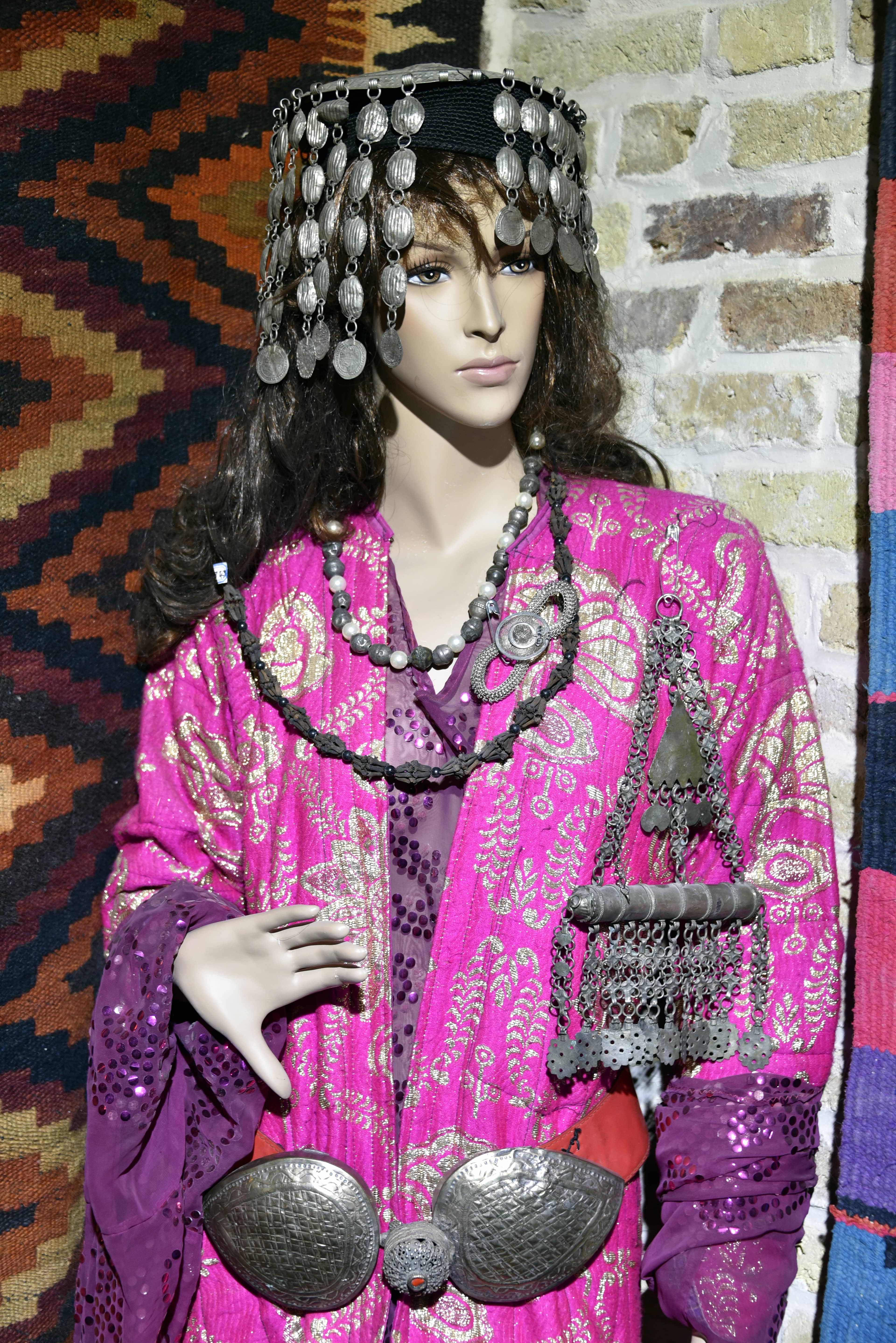 Rich Artifact Collection