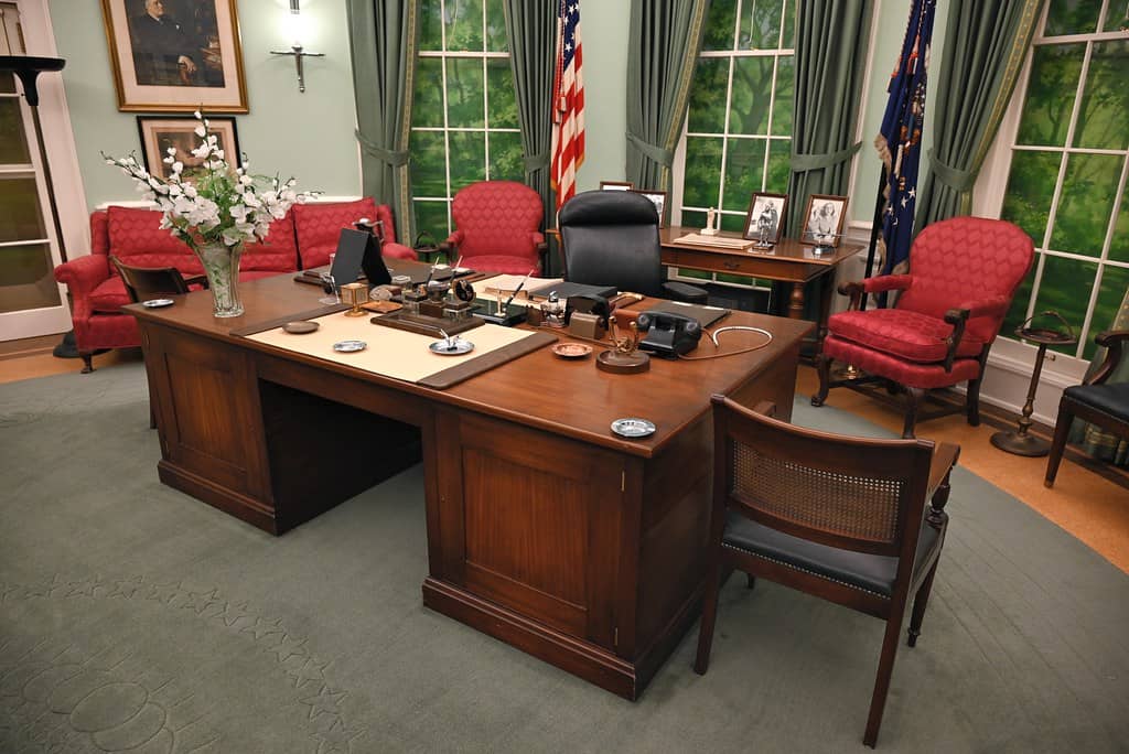 Decision Room