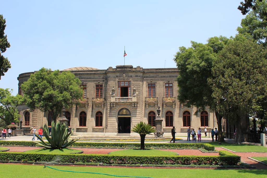 Imperial Apartments