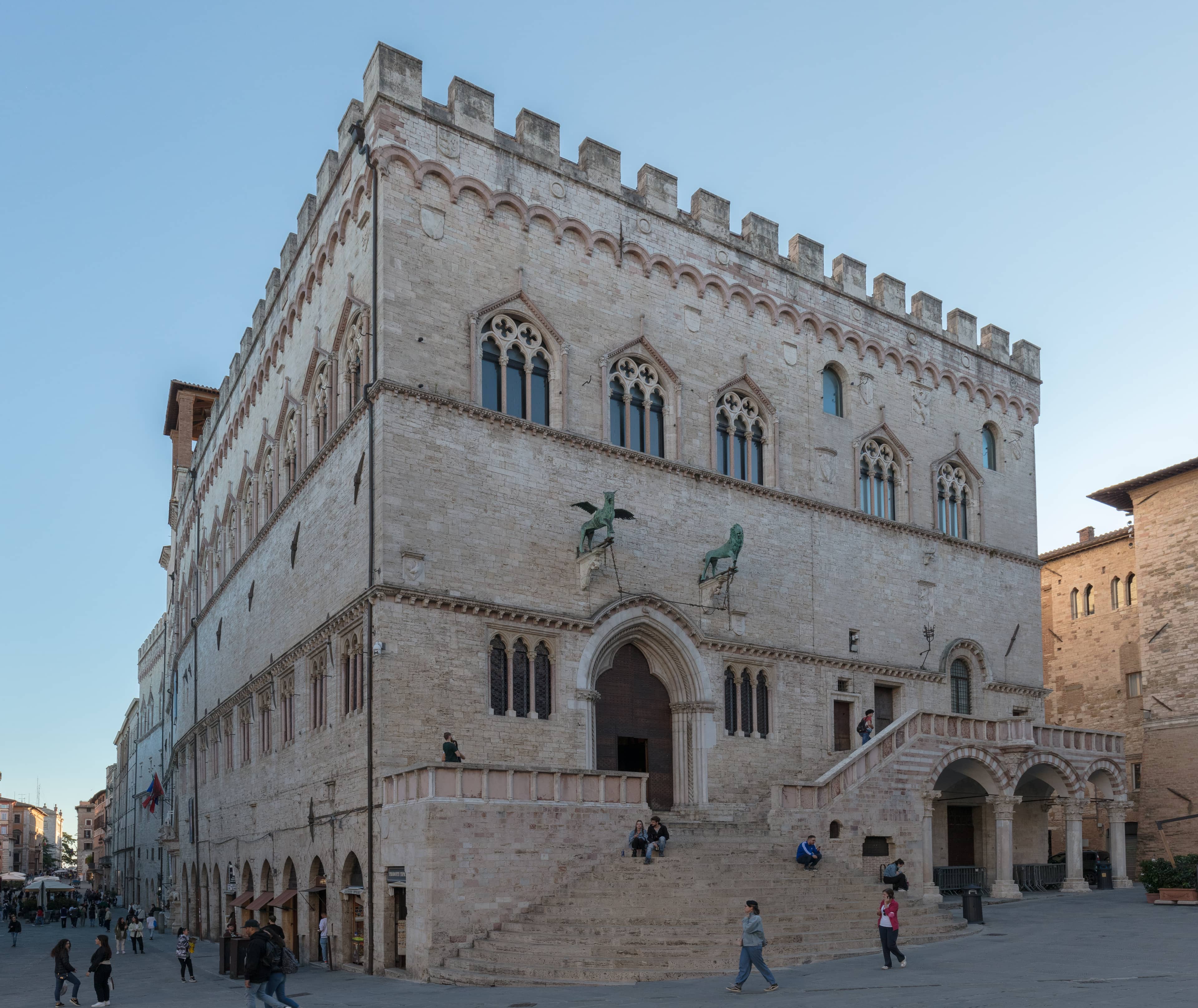 Gothic Palazzo Architecture