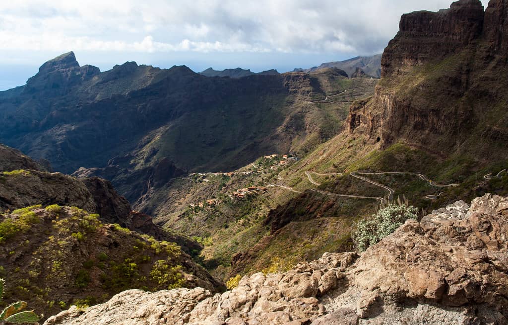 Panoramic Valley Views