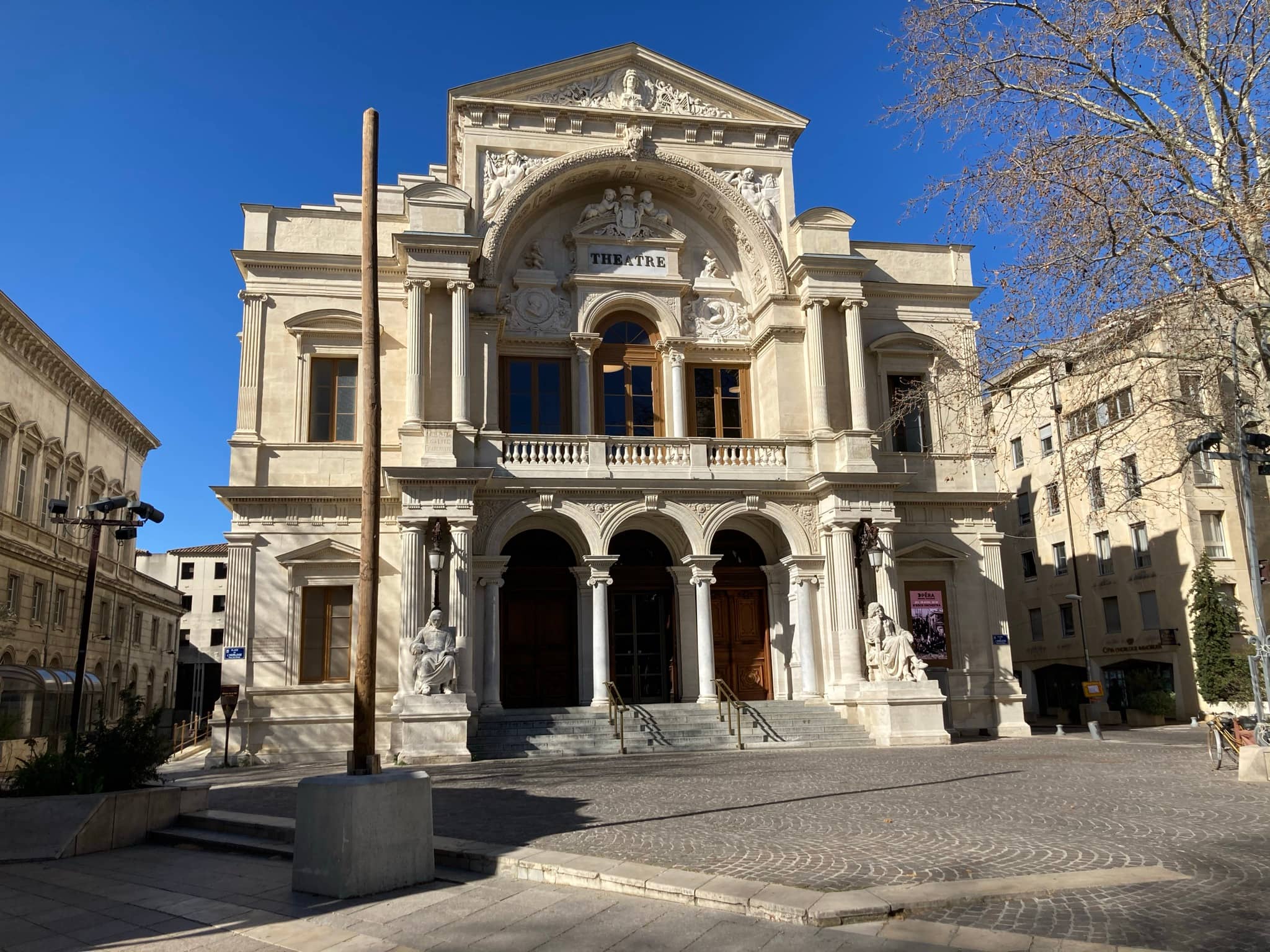Central Location in Place de l'Horloge