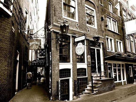 Cafes and Restaurants