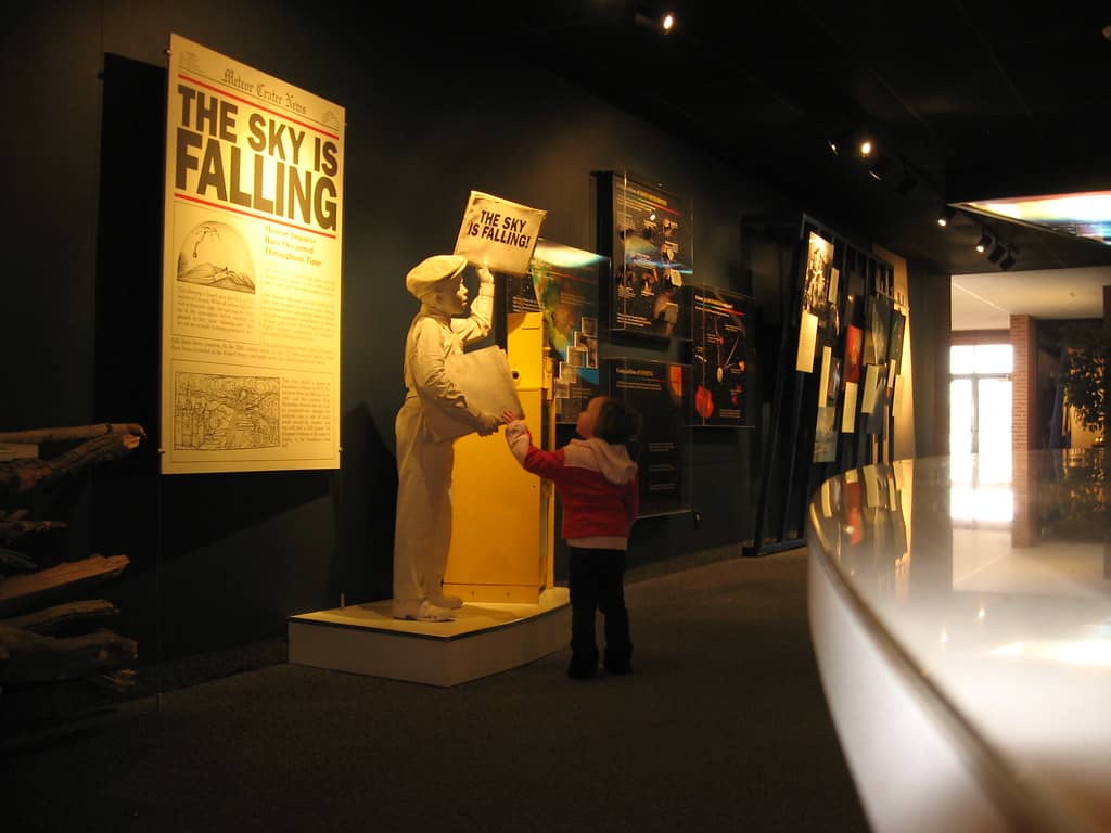 Visitor Center & Exhibits