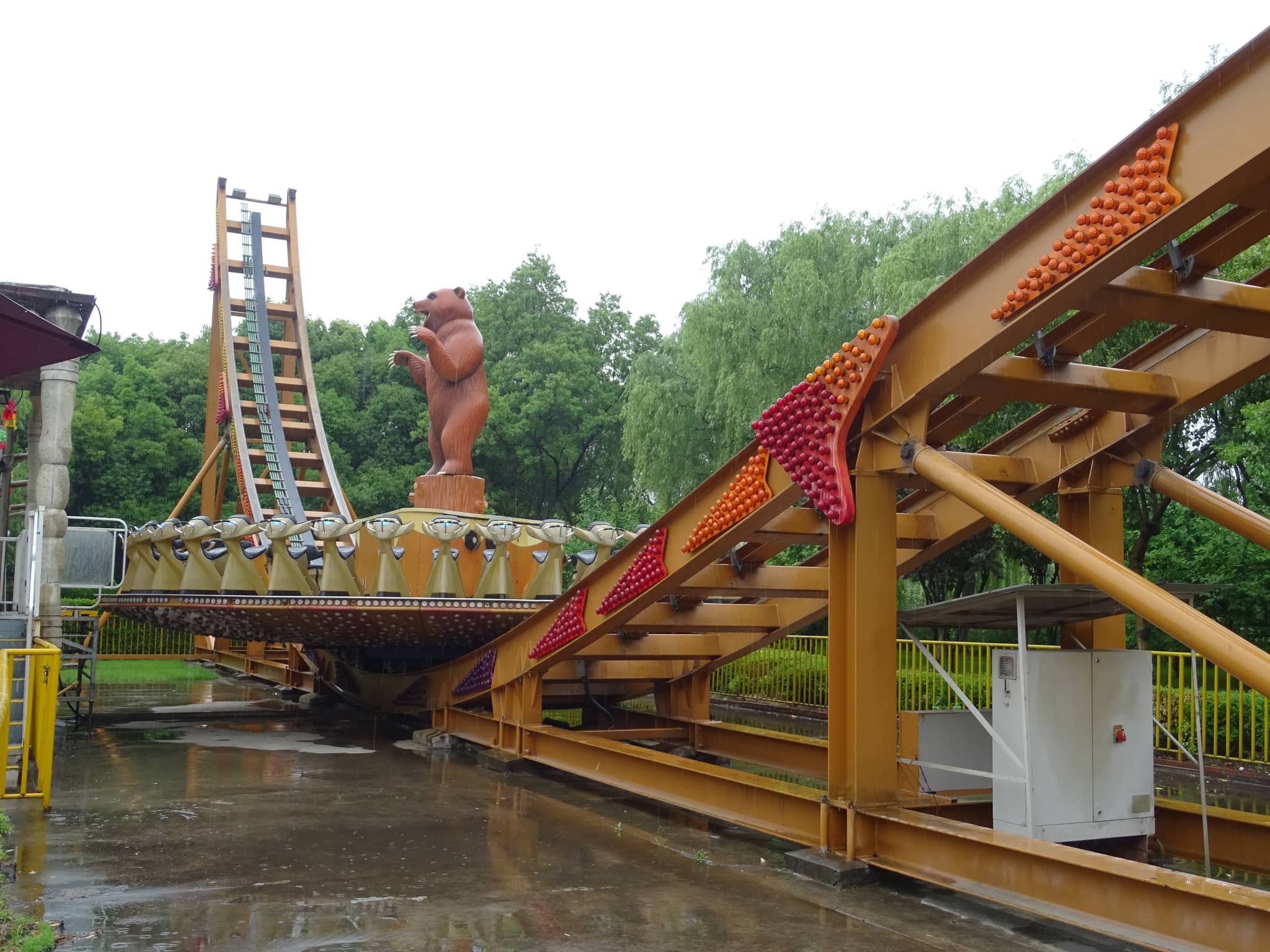Interactive Water Canon Ride