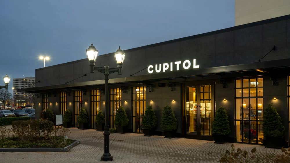 Retail and Dining Hub