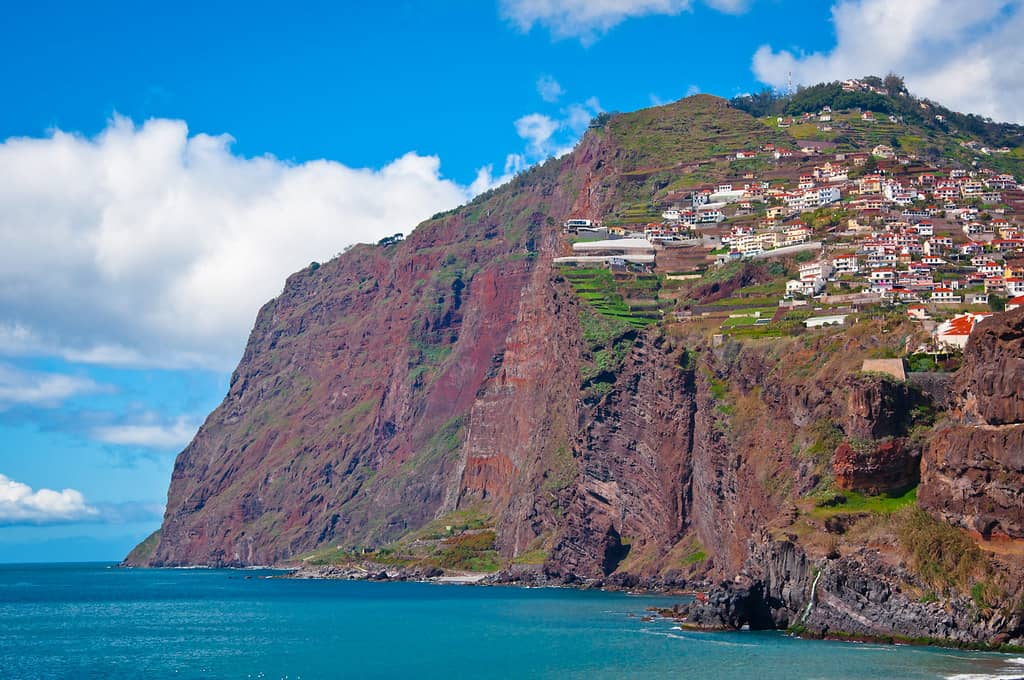 Panoramic Ocean Vistas