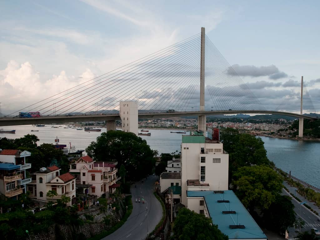 Hon Gai City Exploration